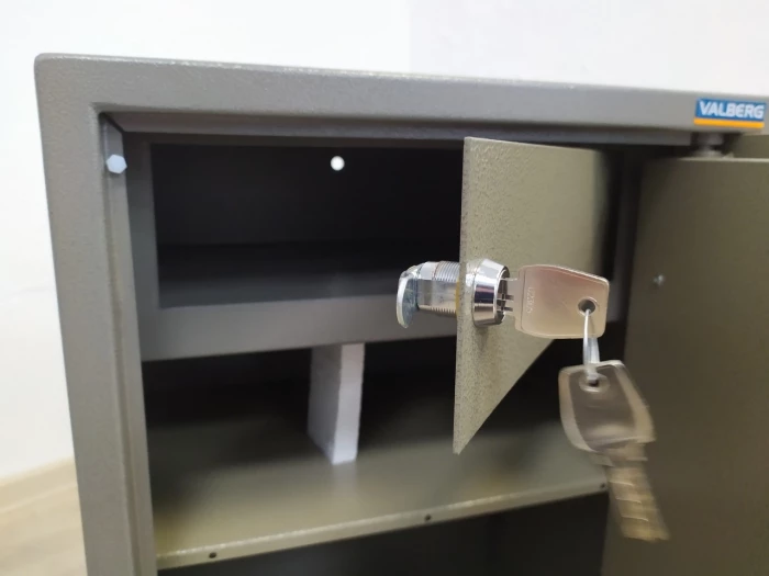 Сейф Valberg ASM 63T